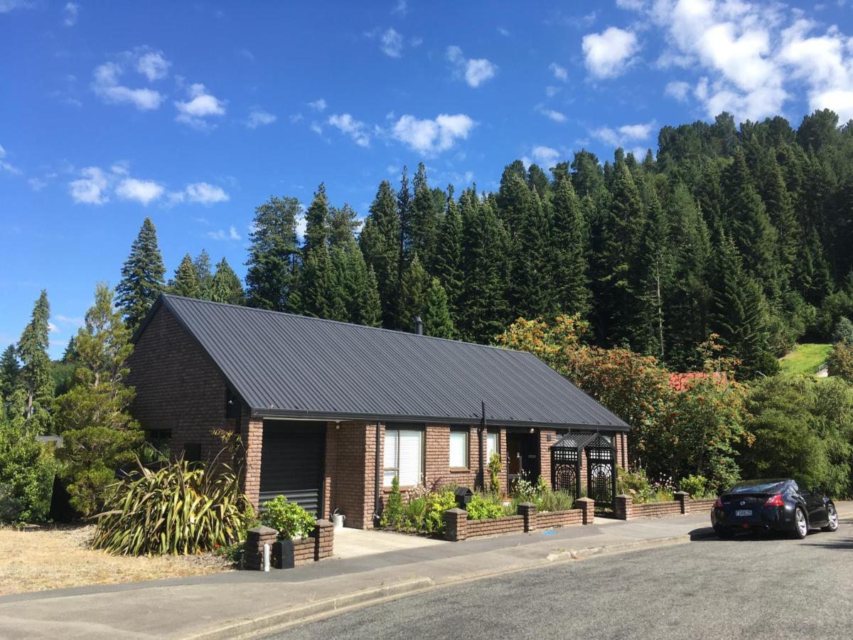 Villa 27 Alpine Avenue Hanmer Springs Exterior foto